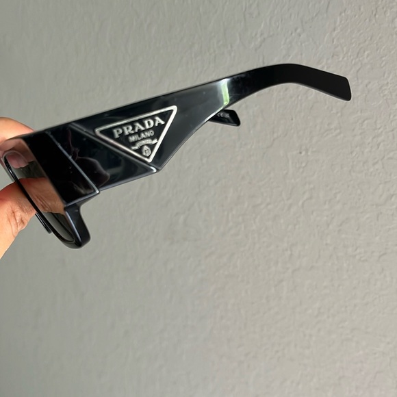 PRADA Sunglasses Symbole PR 10ZS 1AB5S0 54-20 Black - Picture 13 of 16